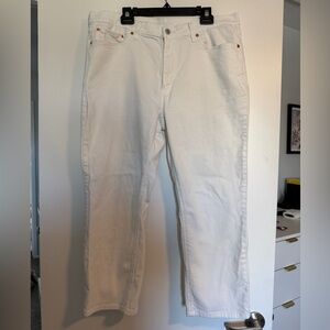 White Levi’s 38x30 541s